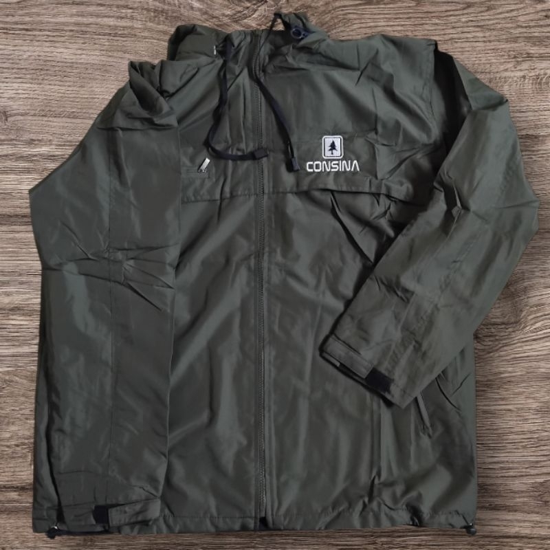 Jaket pria / jaket gunung / jaket anti air / jaket parasut anti air / jaket terbaru / jaket terlaris