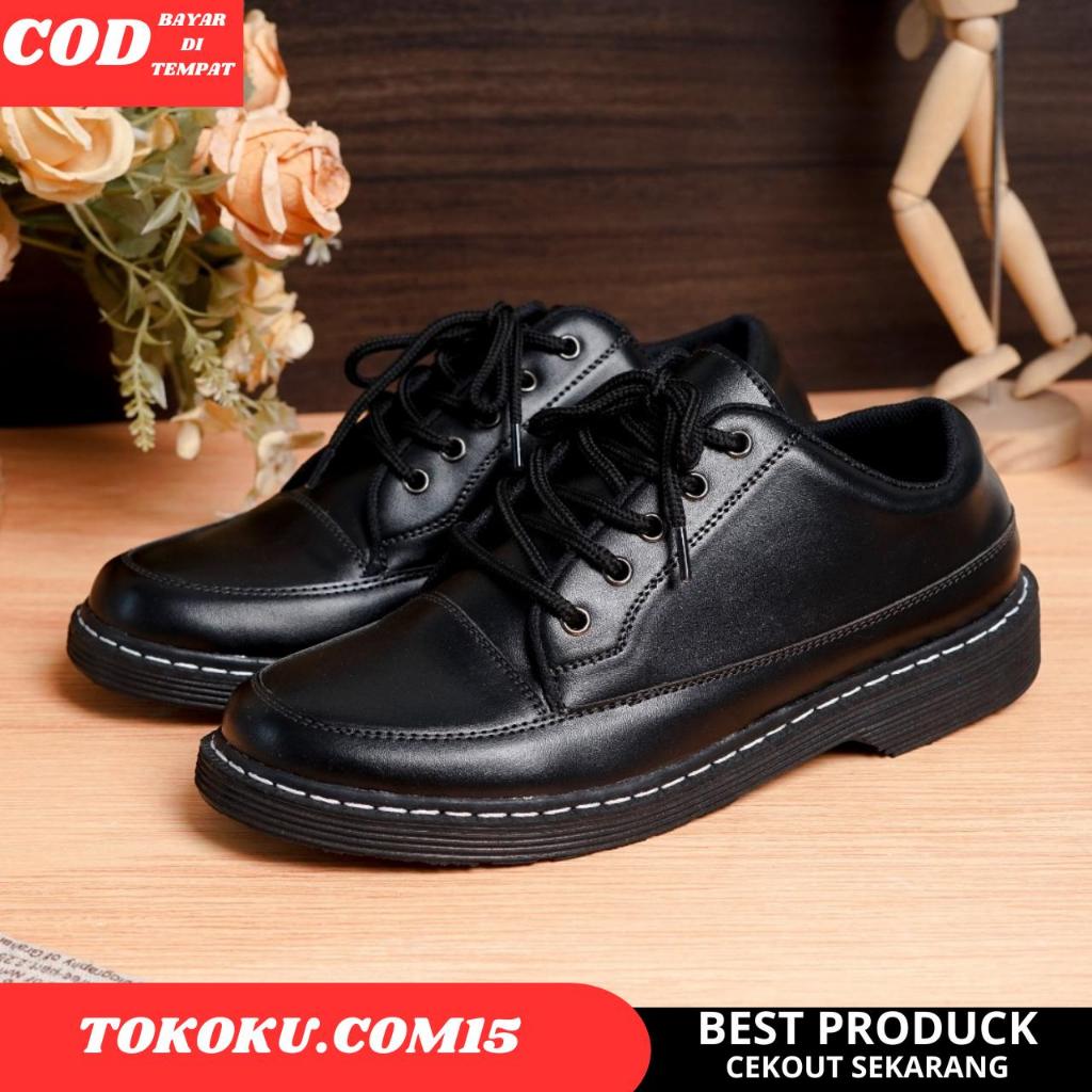 TOKOKU SERIES Sepatu Pria Kulit Sintetic PU Premium Pantofel Slop Docmart Comboys Hitam Kasual Forma