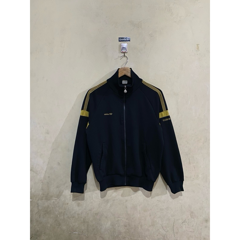 Tracktop adidas descente