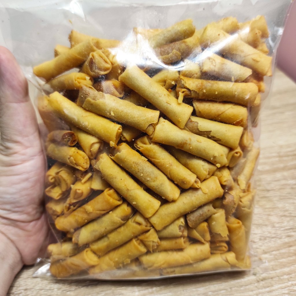 

Kemasan Hari Raya Camilan Sumpiya Pedas | Snack Renyah & Pedas Khas Lebaran 500 gram