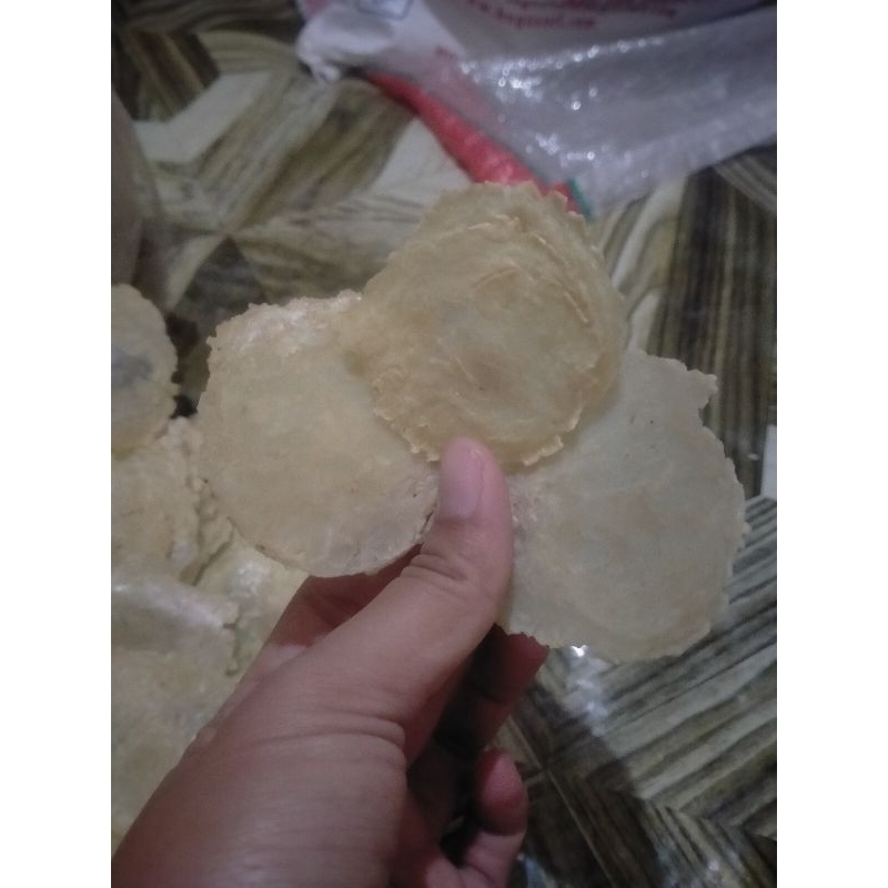 

krecek krupuk emping mlinjo