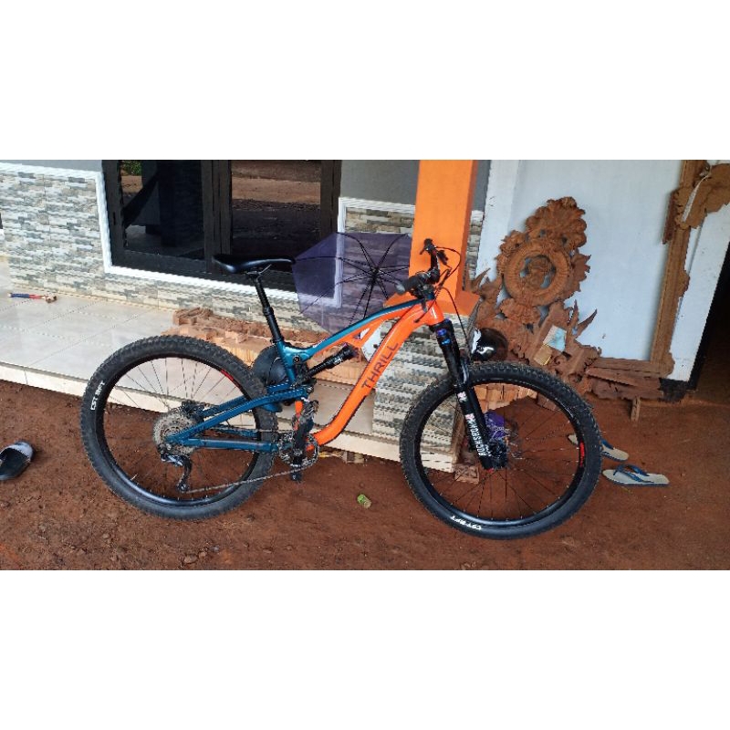 thrill ricochet t140