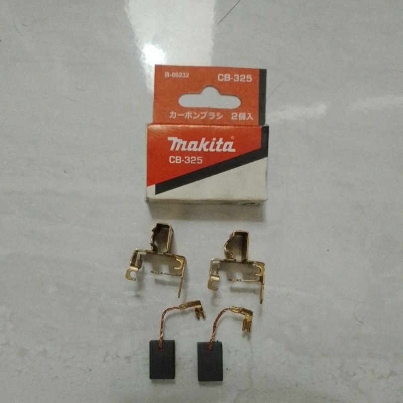 SEPAKET BRUSH HOLDER + CARBON BRUSH MAKITA 9553B