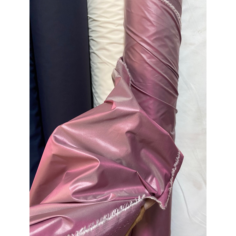 new kain parasut bunglon glossy warna seperti di poto warna ungu salem
