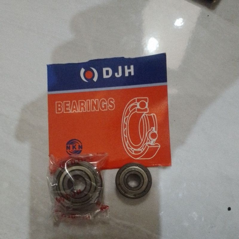 SEPAKET MESIN SIRKEL KAYU MAKITA M5801B