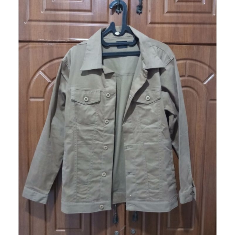 Jaket Livehaf warna Coklat size L Bahan Premium Berkualitas Adem