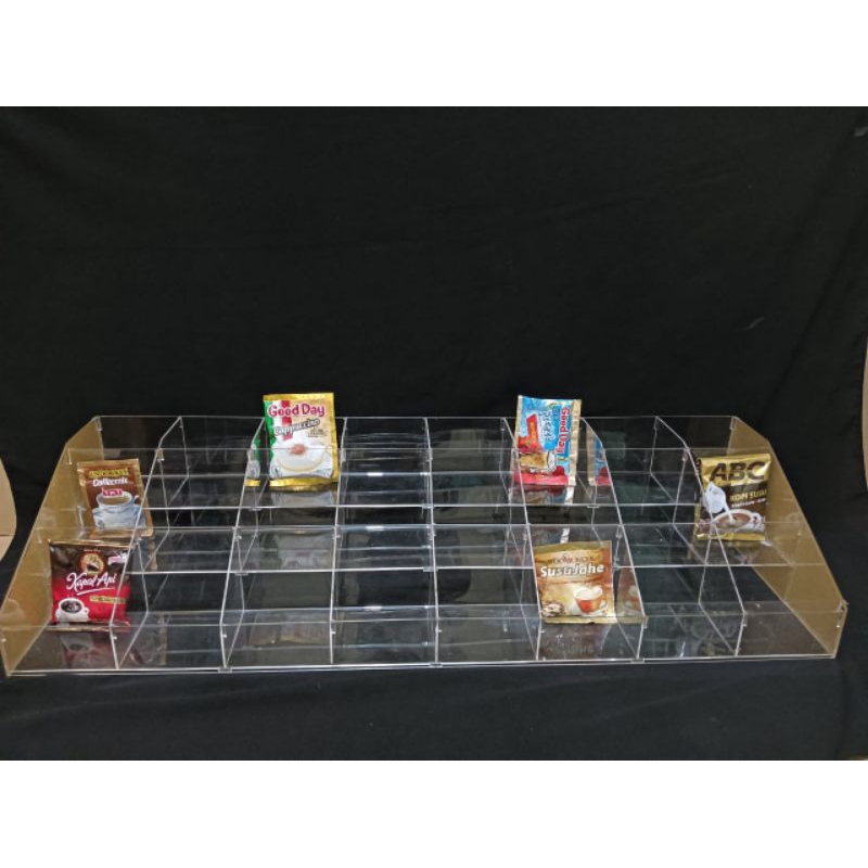 Rak akrilik tempat kopi