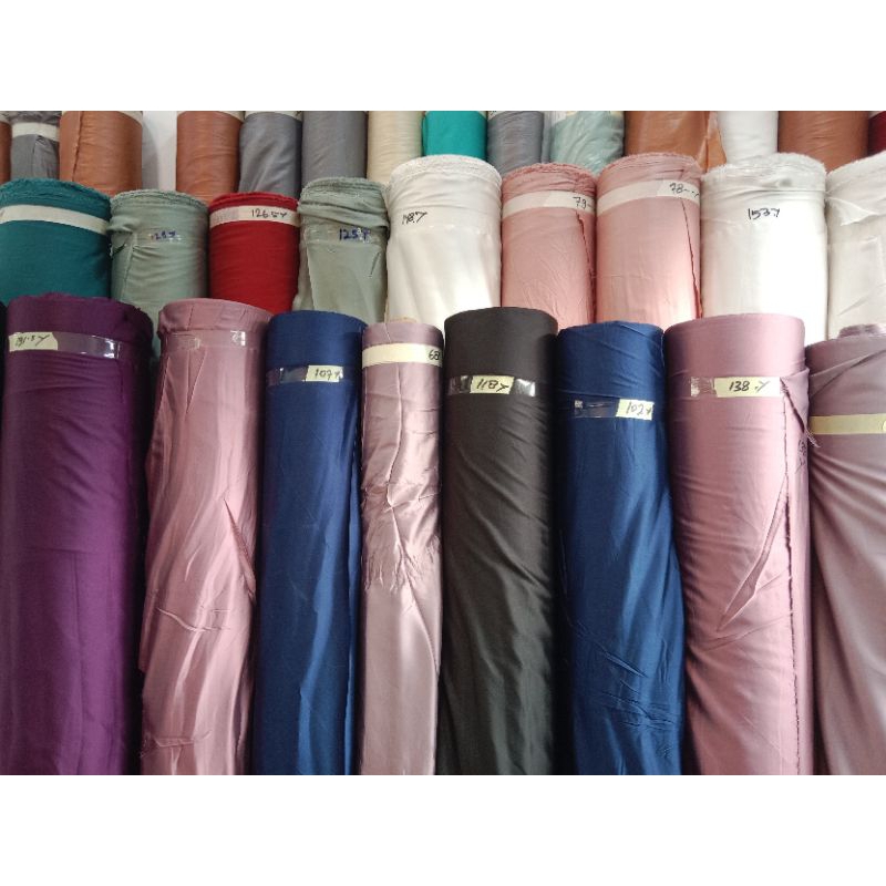 bahan armani silk/ armani silk premium/silk armani premium/ harga 0,5m / satin silk armani premium,