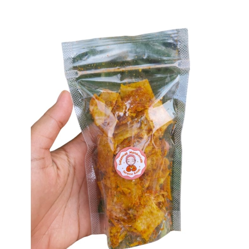 

kripikpangsit pedas daun jeruk