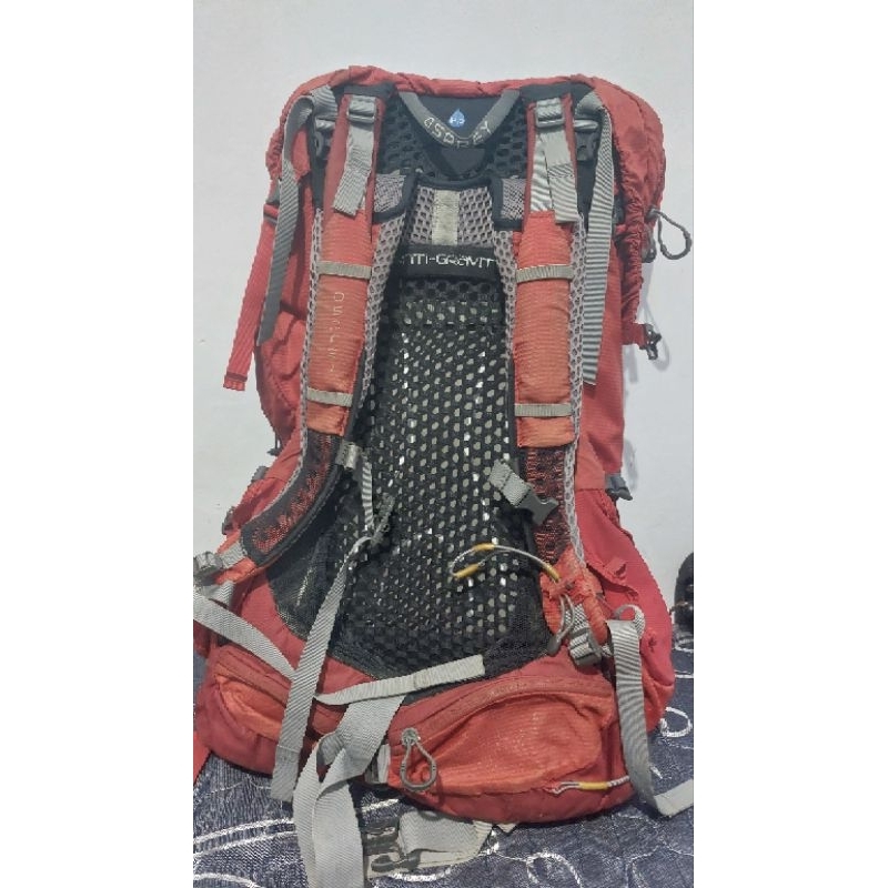 TAS KERIL/CARRIER OSPREY ATMOS AG 65 RED SECOND