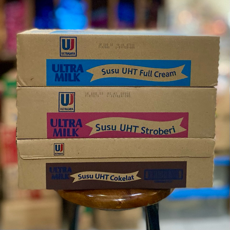 

ULTRAJAYA SUSU UHT KOTAK 125ml (DUS)