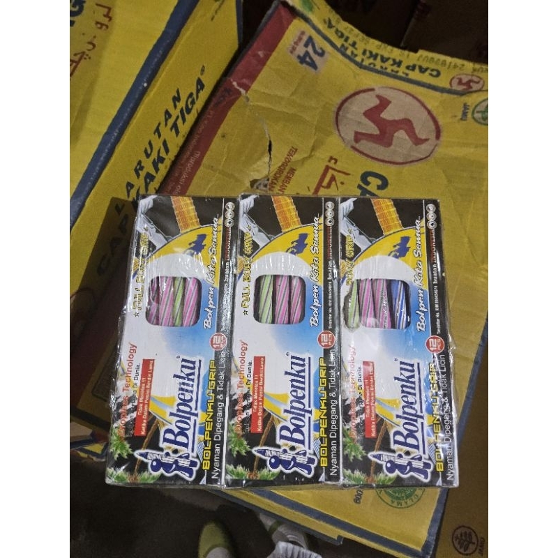 

BOLPENKU 1KOTAK ISI 12 PENA hemat