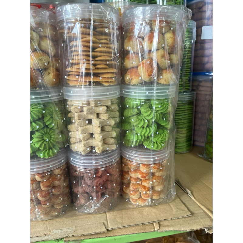 

Paket Kue Kering Hari Raya Homemade / Paulina / Primadona 6 toples kue
