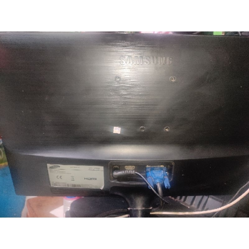 monitor Led  komputer samsung hdmi 19 fre adaptor dan kabel vga