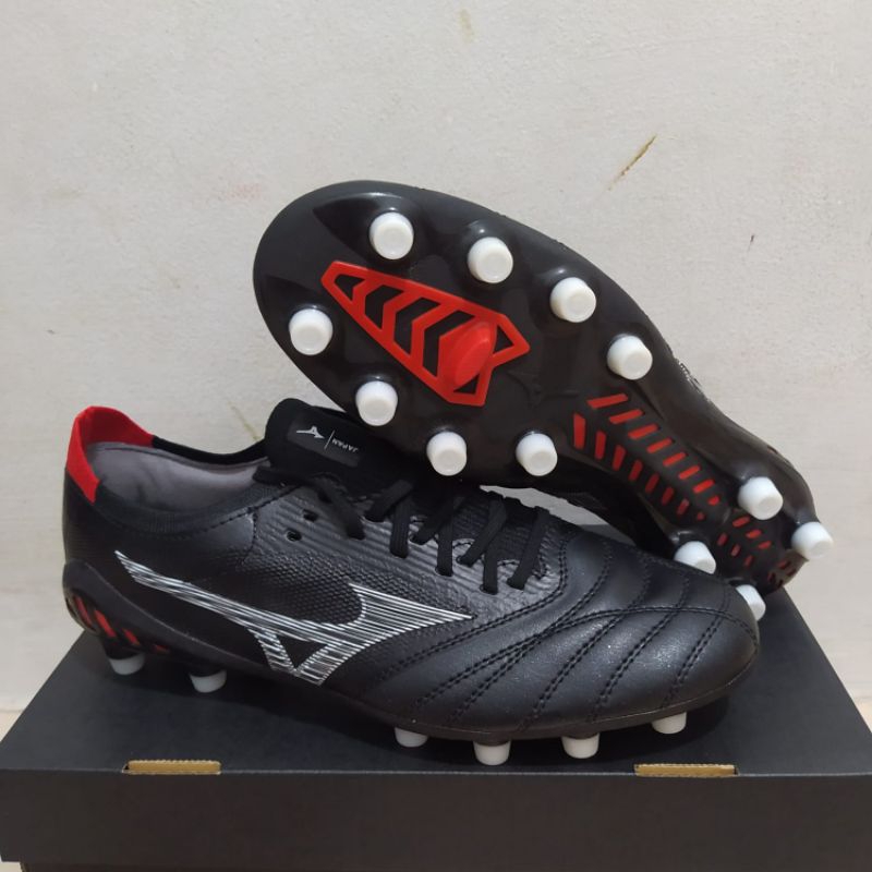 Sepatu Bola Mizuno Beta 3 Black White Red Soccer FG