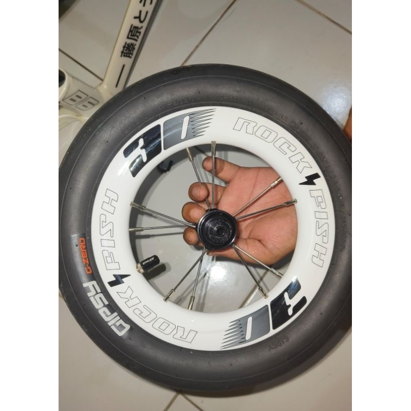 Velg Rockfish FT30 + Hub 34