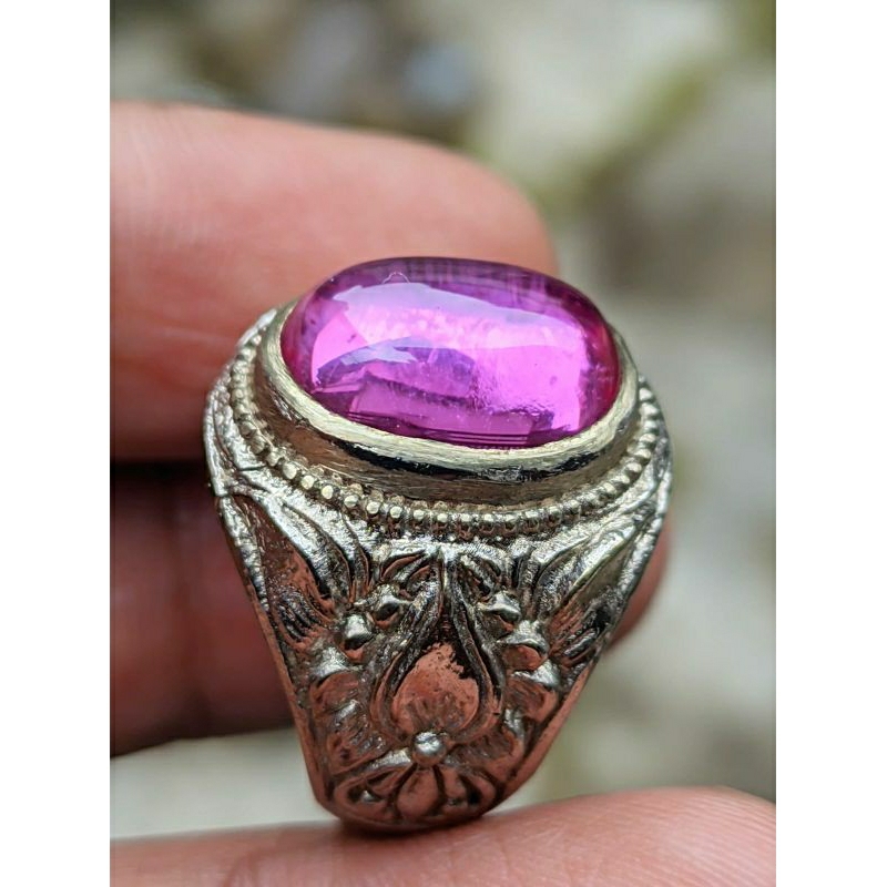 Cincin Batu Merah Rose Siem Bangkok