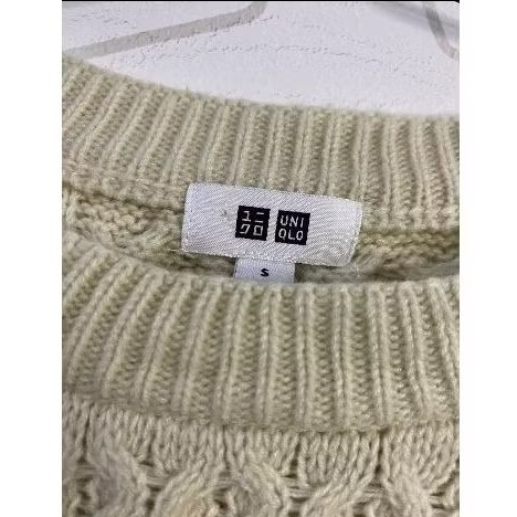 UNIQLO Cardigan Rajut stylish wanita korean