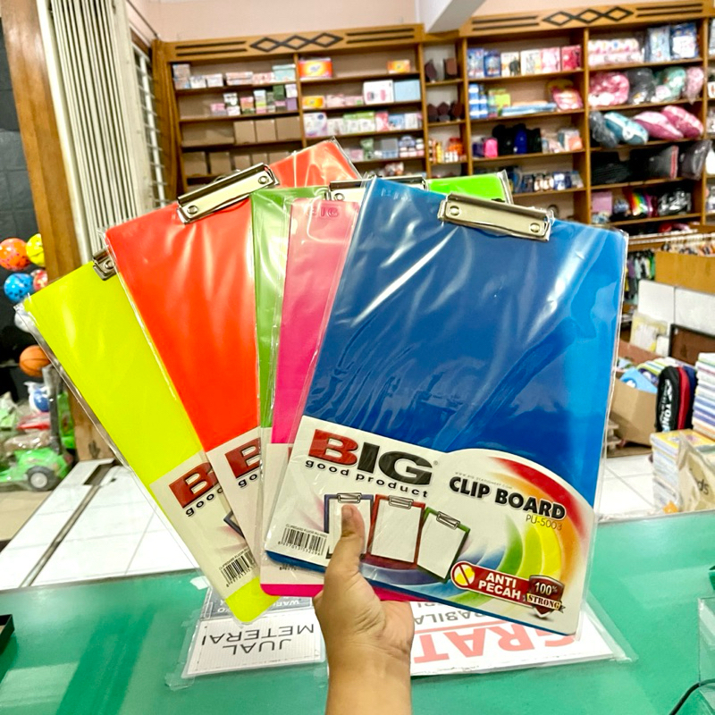 

(PCS) BIG PAPAN DADA CLIPBOARD/ PAPAN UJIAN/ PAPAN BERJALAN FOLIO F4