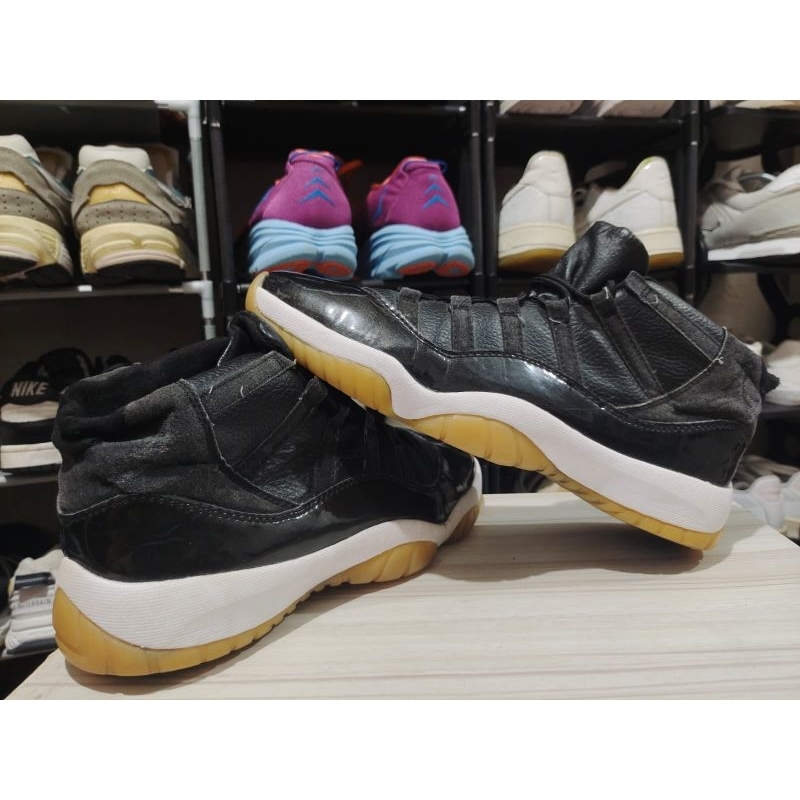 Nike air Jordan retro 11 (sepatu basket)