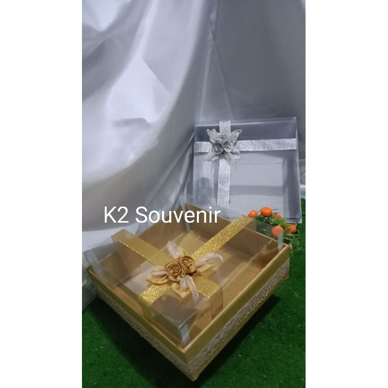 

kotak hantaran renda satuan kue/ kotak kado dll