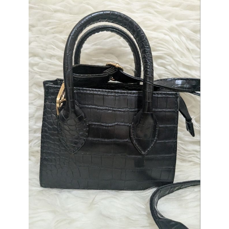 sling mini croco kulit asli wanita / tas selempang mini hitam / tas second