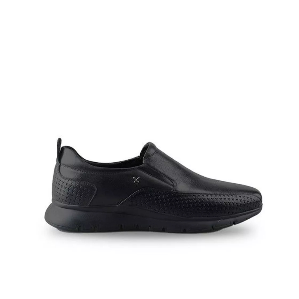 Playboy PI6684BK Shoes Pria Zherro Slip On