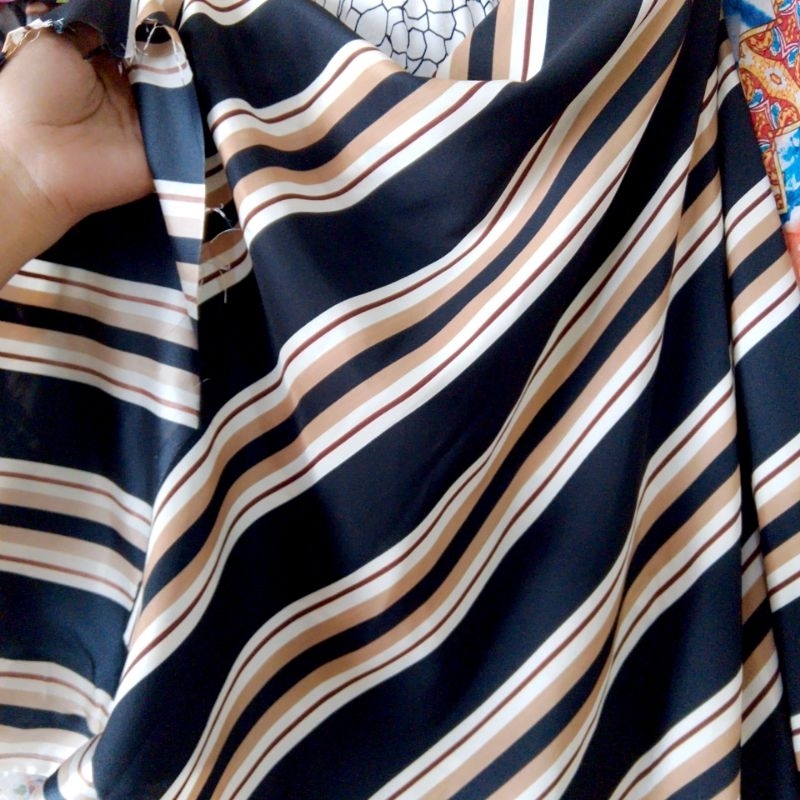 kain satin silk motif salur import - kain satin silk motif - kain satin motif - kain silk motif - lq