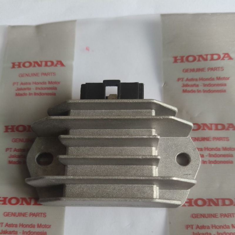KIPROK REGULATOR HONDA CB 150 R OLD CBR VERZA ORIGINAL