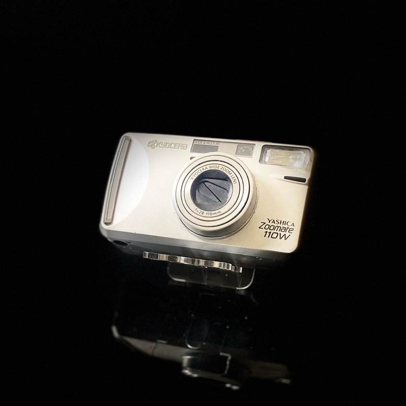 kamera analog Yashica zoomate 110 W