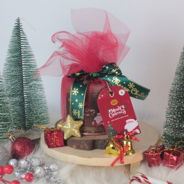 

Mini Hampers Natal / Merry Christmas Hampers - Almond Crispy Cheese - Cookies Premium by @almondcrispy.id