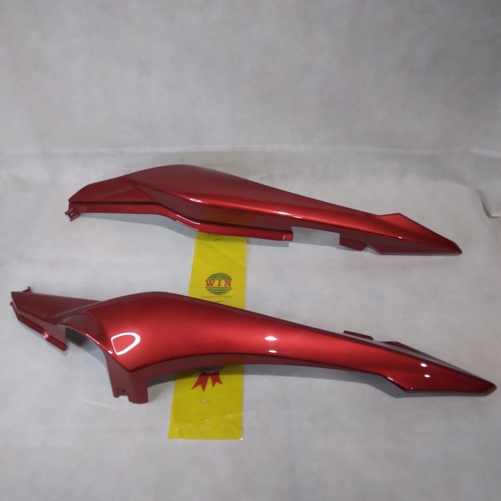COVER BODY VERZA MERAH MAROON / BODY BELAKANG VERZA MERAH MAROON MERK WIN