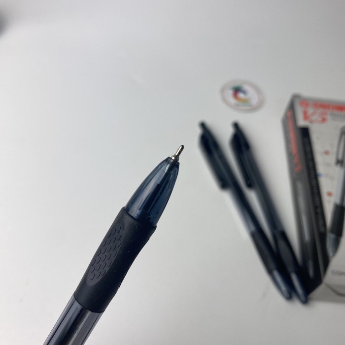 

Pulpen SNOWMAN V5 hitam 0.7mm - 1 pak