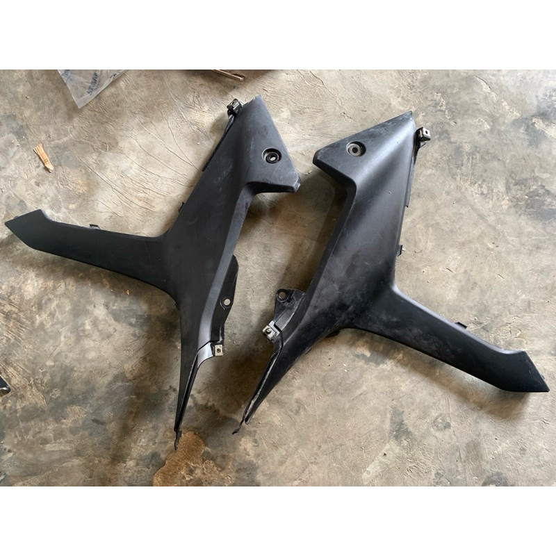 cover sambungan body sayap depan Revo fi injeksi revo fit revo x original copotan
