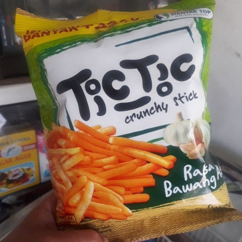 

4 pcs Tic tic Crunchy Stick Rasa Bawang asli