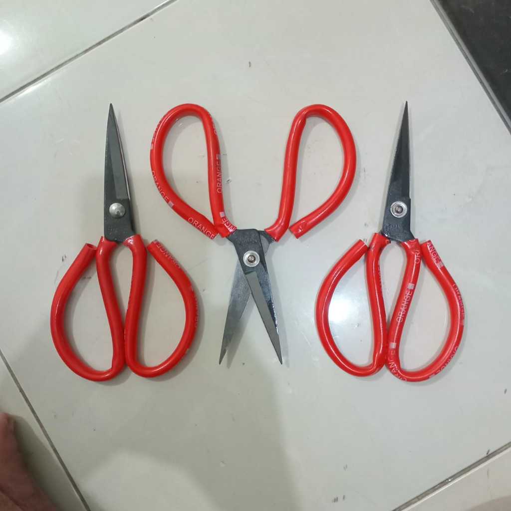 

GUNTING KODOK / GUNTING SERBAGUNA / GUNTING KAIN / GUNTING KULIT SERBAGUNA