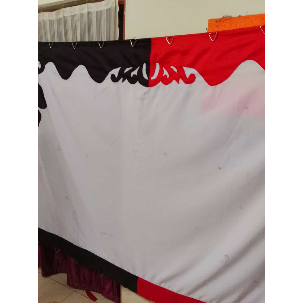

Kelir wayang 5 meter bahan oswot tebal nyaman dan taham lama