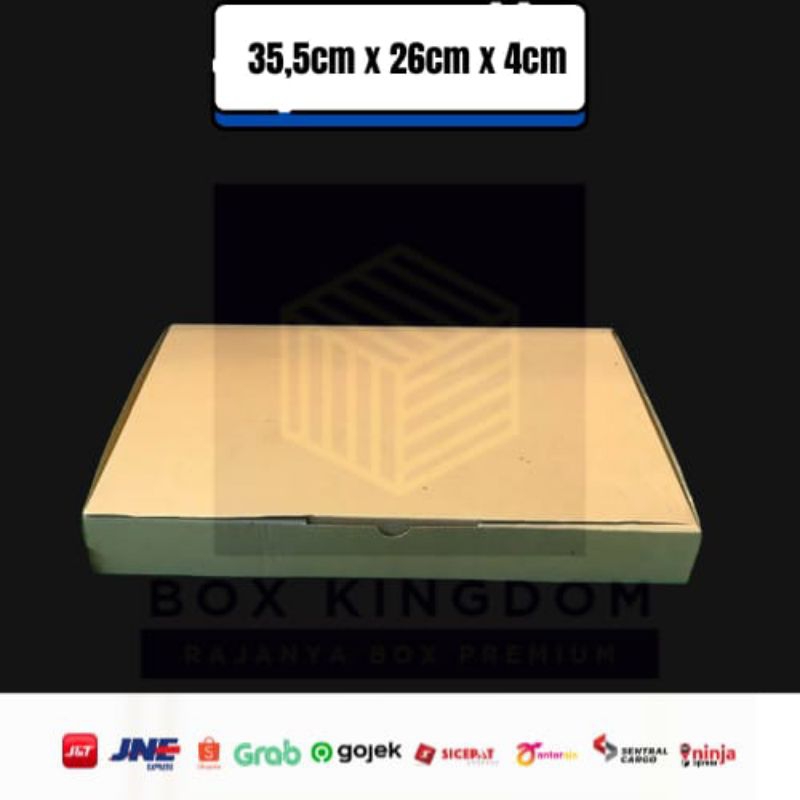 

Kardus diecut ukuran.. 35,5 x 26 x 4 cm...cocok untuk packing Aksesoris - souvenir -dll