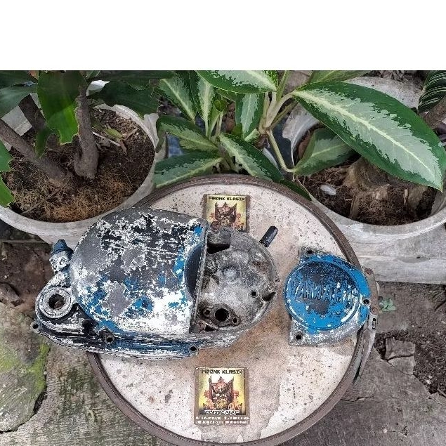 cover bak kopling tutup bak magnet rs100 rs125 ORIGINAL cover tutup bak magnet yamaha rs100 rs125 ka