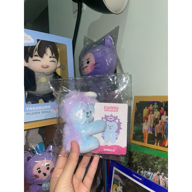 FUNNY TREASURE CHILLA HYUNSUK PC HOLDER + PHOTOCARD PC