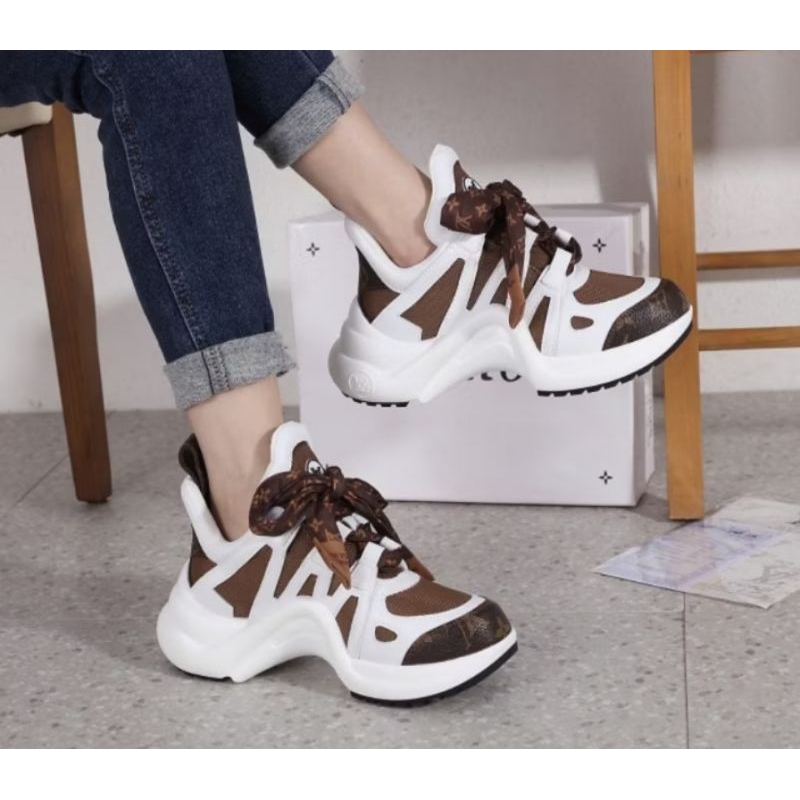 Sepatu wanita branded import (Louis Vuitton)