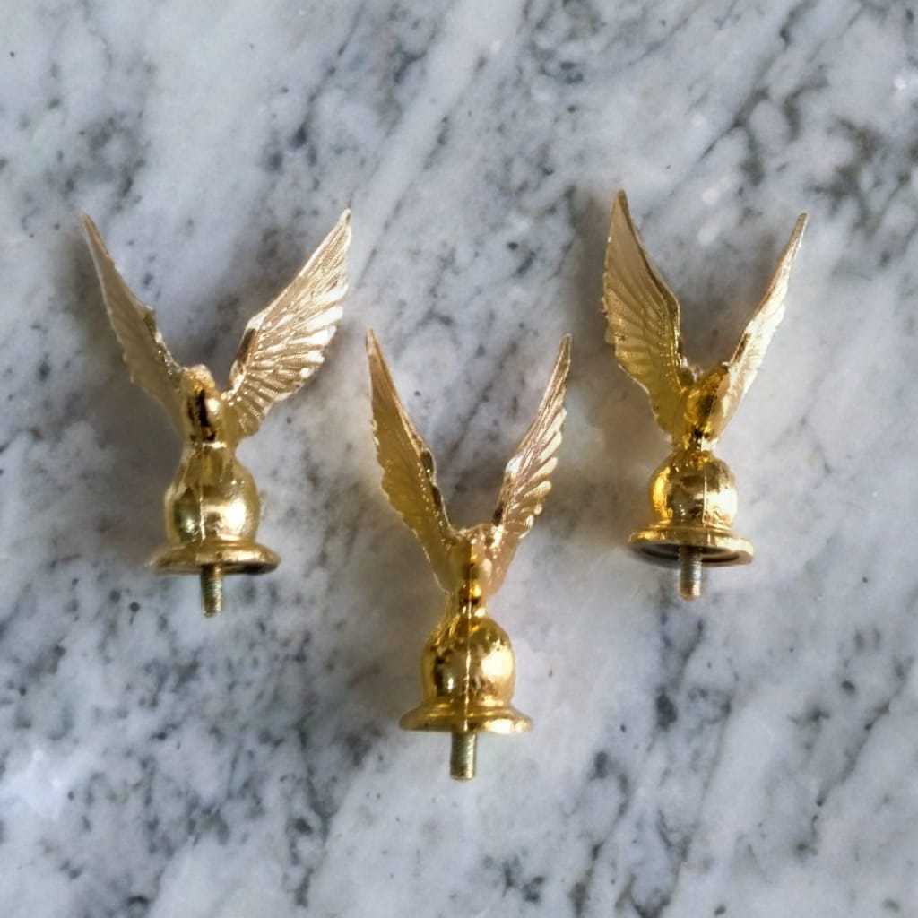 FIGUR PIALA GARUDA | ATASAN PIALA BURUNG GARUDA | SPERPAT PIALA GARUDA