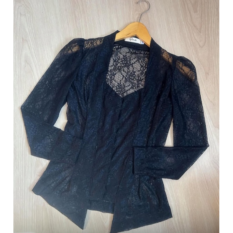 kebaya Galina hitam | kebaya brokat hitam | kebaya bali | kebaya modern | kebaya kutu baru