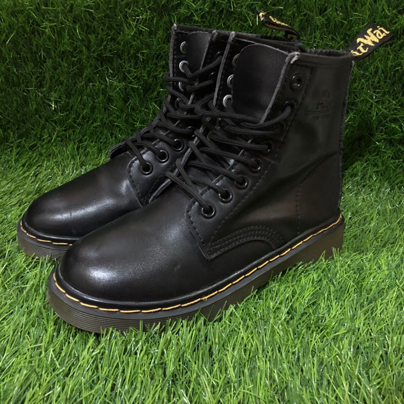 Dr. Mart/Docmart/Dr. Martens Boot/Boots Hitam Mirror Preloved/Second