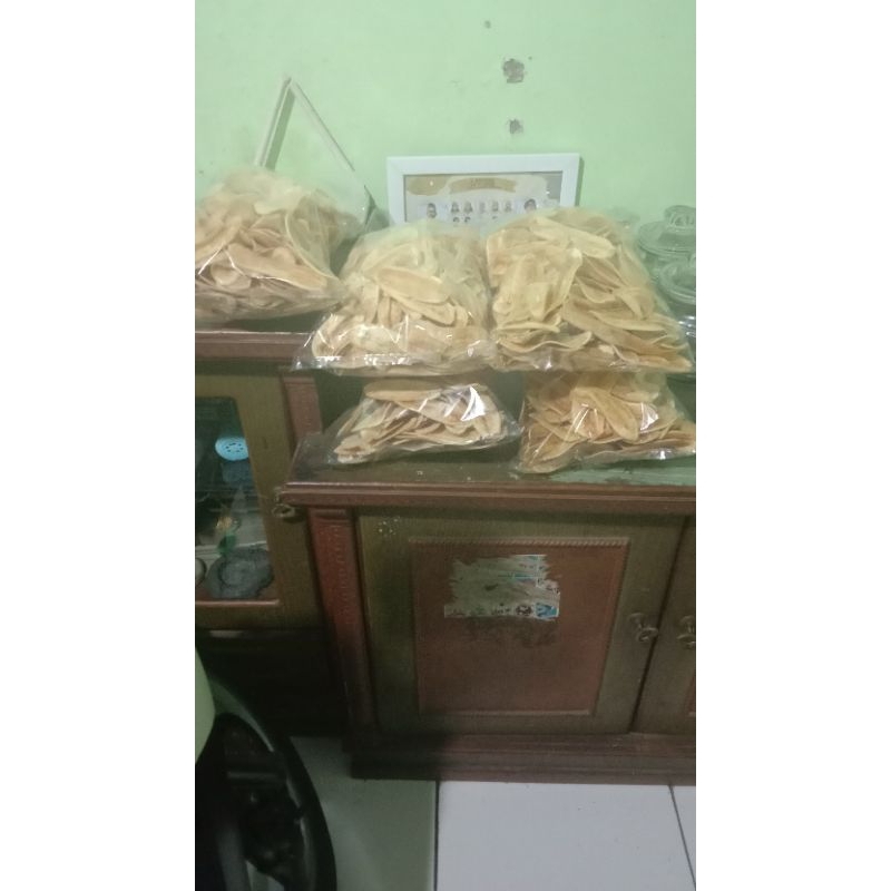 

keripik pisang manis gurih 500gr/keripik gurih/keripik pisang renyah