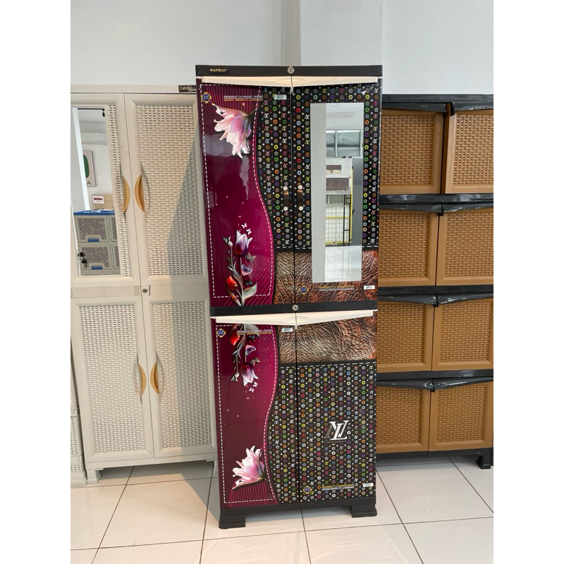 LEMARI NAPOLLY 4 PINTU KARAKTER