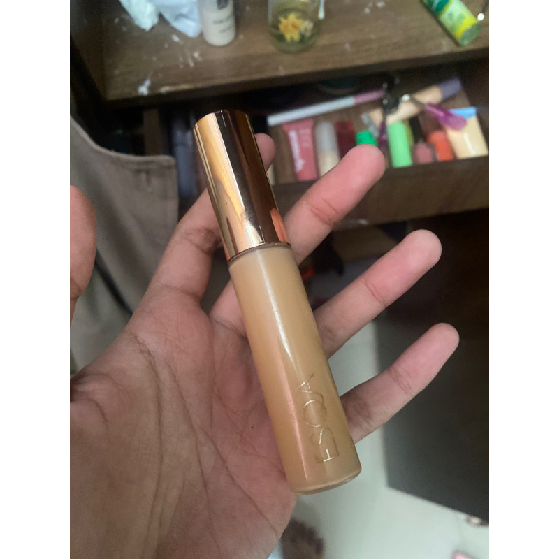 preloved concealer esqa truffle