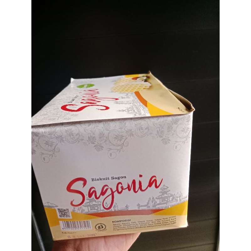 Ygshop17 Sagonia Biskuit Kelapa 1 Box Isi 12 Pack