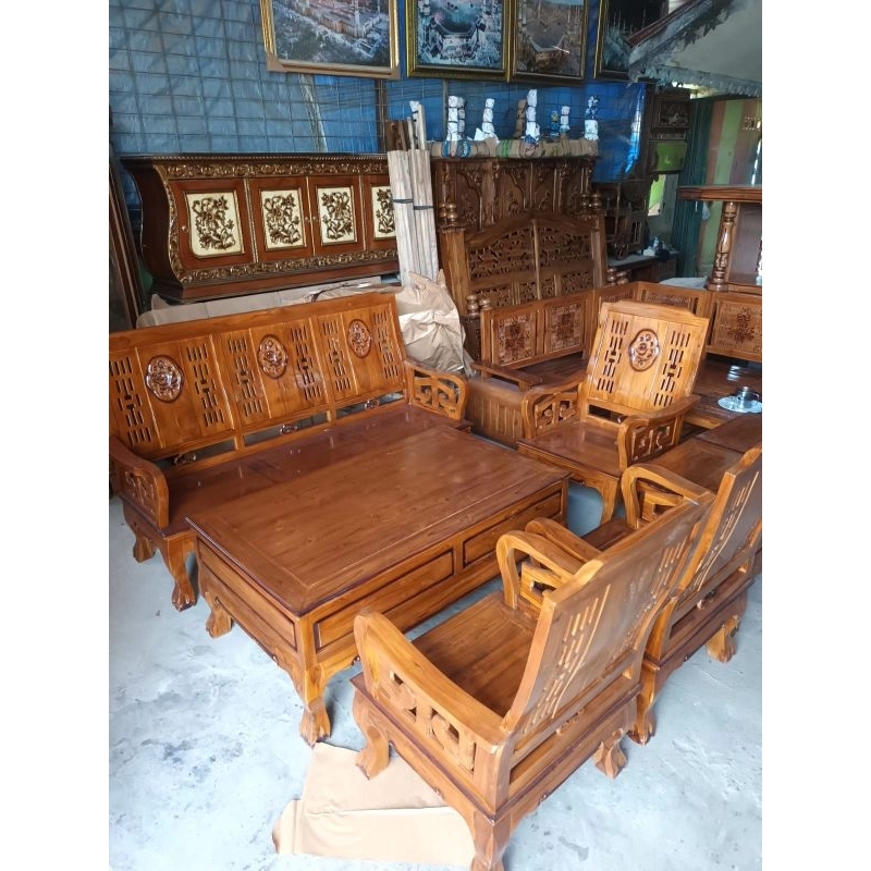 Kursi Jati Kursi Tamu 3111 + Meja dan 2 Meja kecil