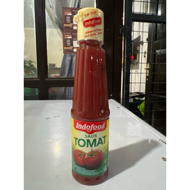 

Indofood saos tomat botol 135ml